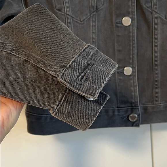 NWOT Michael Kors Black Denim Jean Jacket Faux Fur Collar Removeable, Size M - Picture 6 of 14